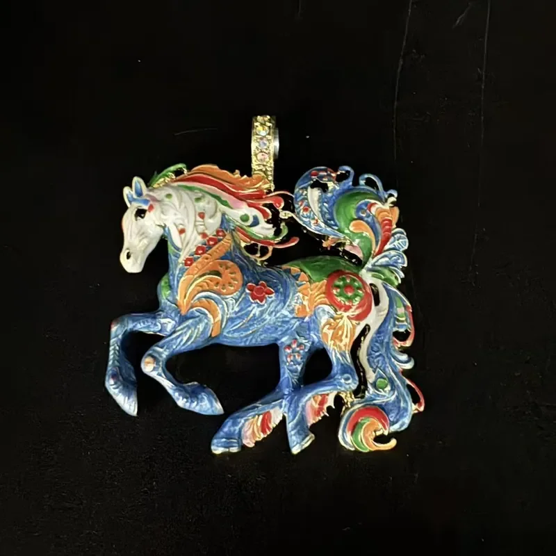 Medieval vintage enamel painted horse pendant retro temperament personality necklace magnetic attraction medieval sweater