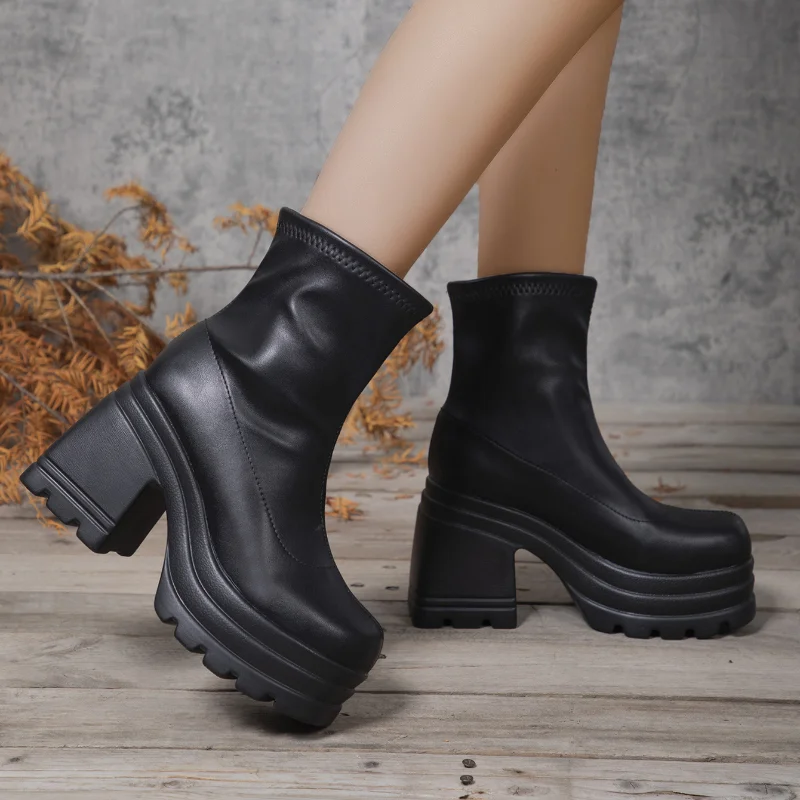 Women New Fashion Short Boots Women Sexy Leather Boot Square toe casual Zipper high heels Casual thick soled women shoes Zapatos