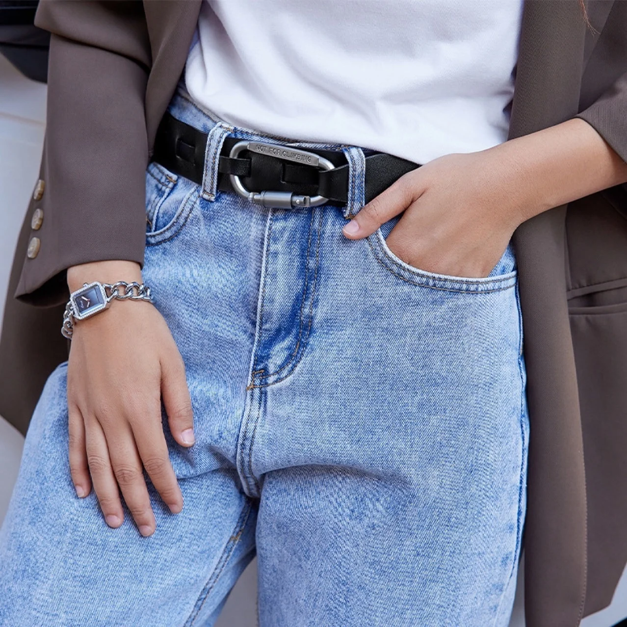 Punk Metal Carabiner Split Leather Belt Simple Waist Strap Women Men Decorative Belt for Coat Jeans Dress Waistband