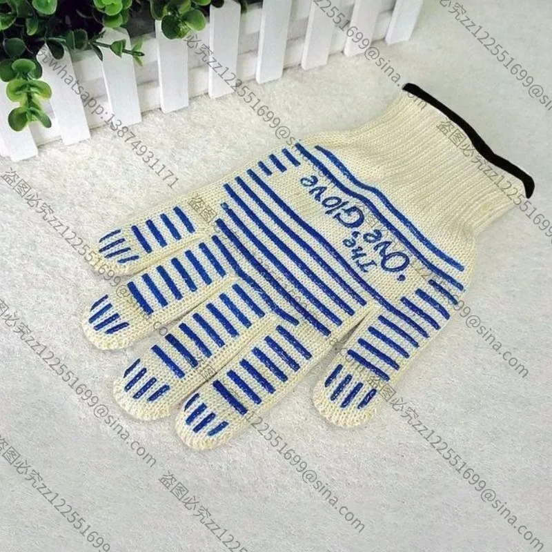 Suitable for Barbecue Accessories, Kitchen Silicone Thermal Insulation Gloves, Oven Microwave Oven Baking,