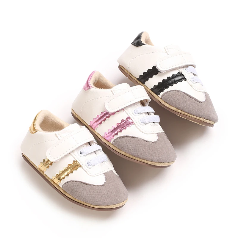

New Born Babies Aged 0-1 In Autumn and Winter Male and Female Babies Soft Rubber Soled Shoes and Socks That Do Not Fall Off