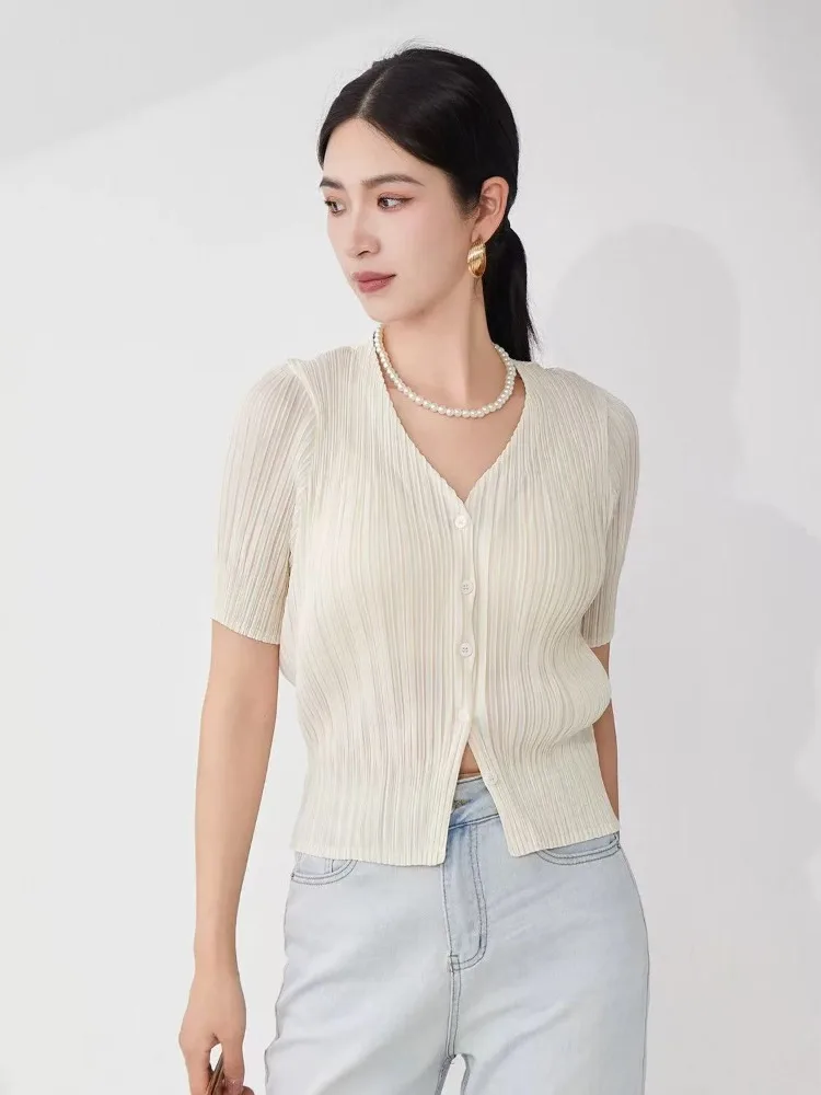 

Miyake Pleated Sweet Age Reducing Cardigan Women's Summer Temperament New Versatile Single Breasted Short Sleeved Top