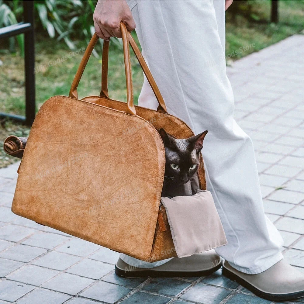Stylish Handheld Pet Tote for Cats Puppies, Windproof Warm Outdoor Transporter Equipped with Thermal Cushion for Winter Journeys