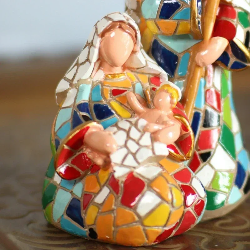 Gaudi Style Resin Holy Family Group Jesus Like Christmas Manger Group Decoration Gift