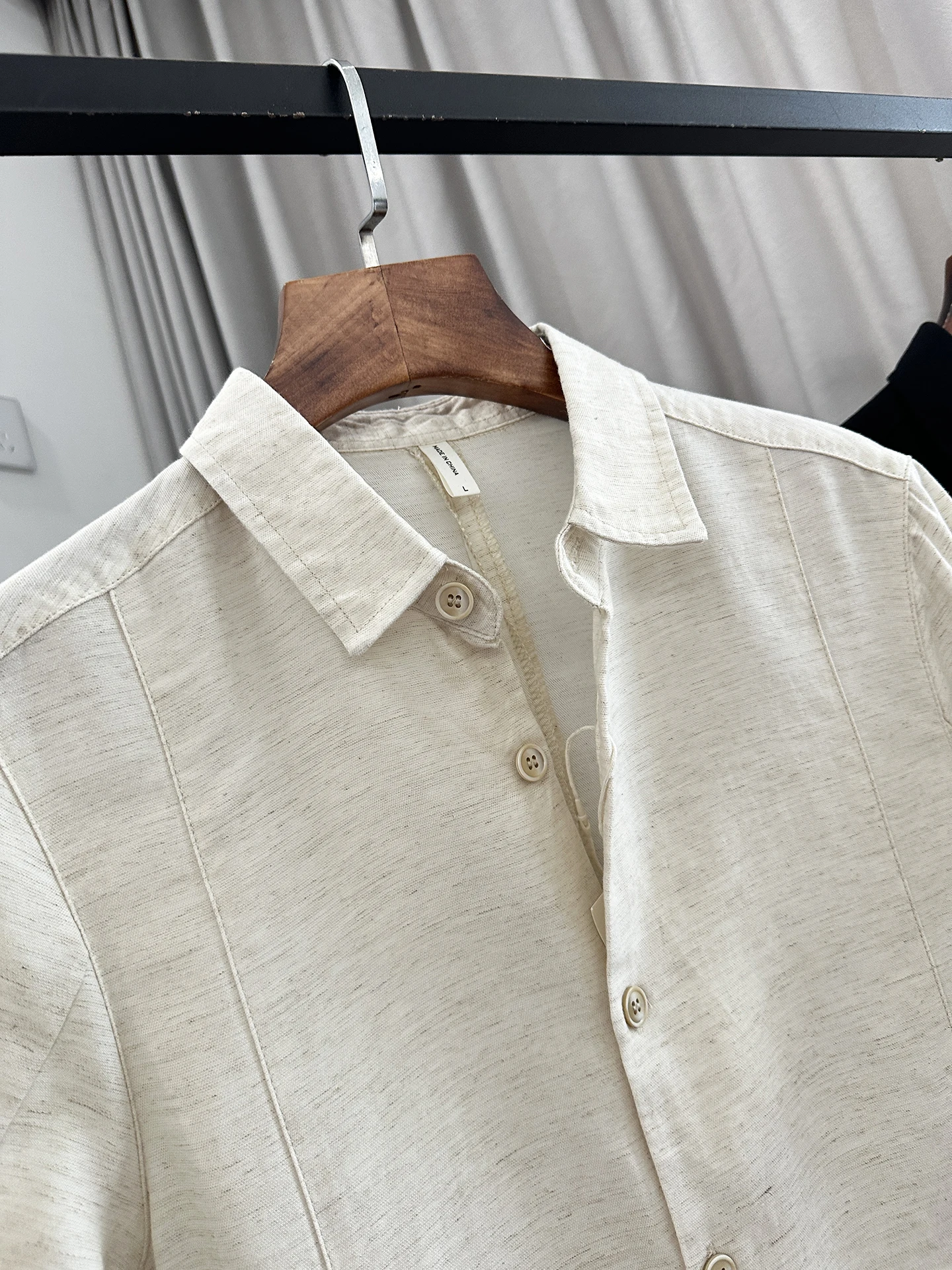 Linen Men's Shirt Pure Color Breathable Spread Collar Summer Fashionable Loose Fit Short Sleeve Neutral Style Button Closure