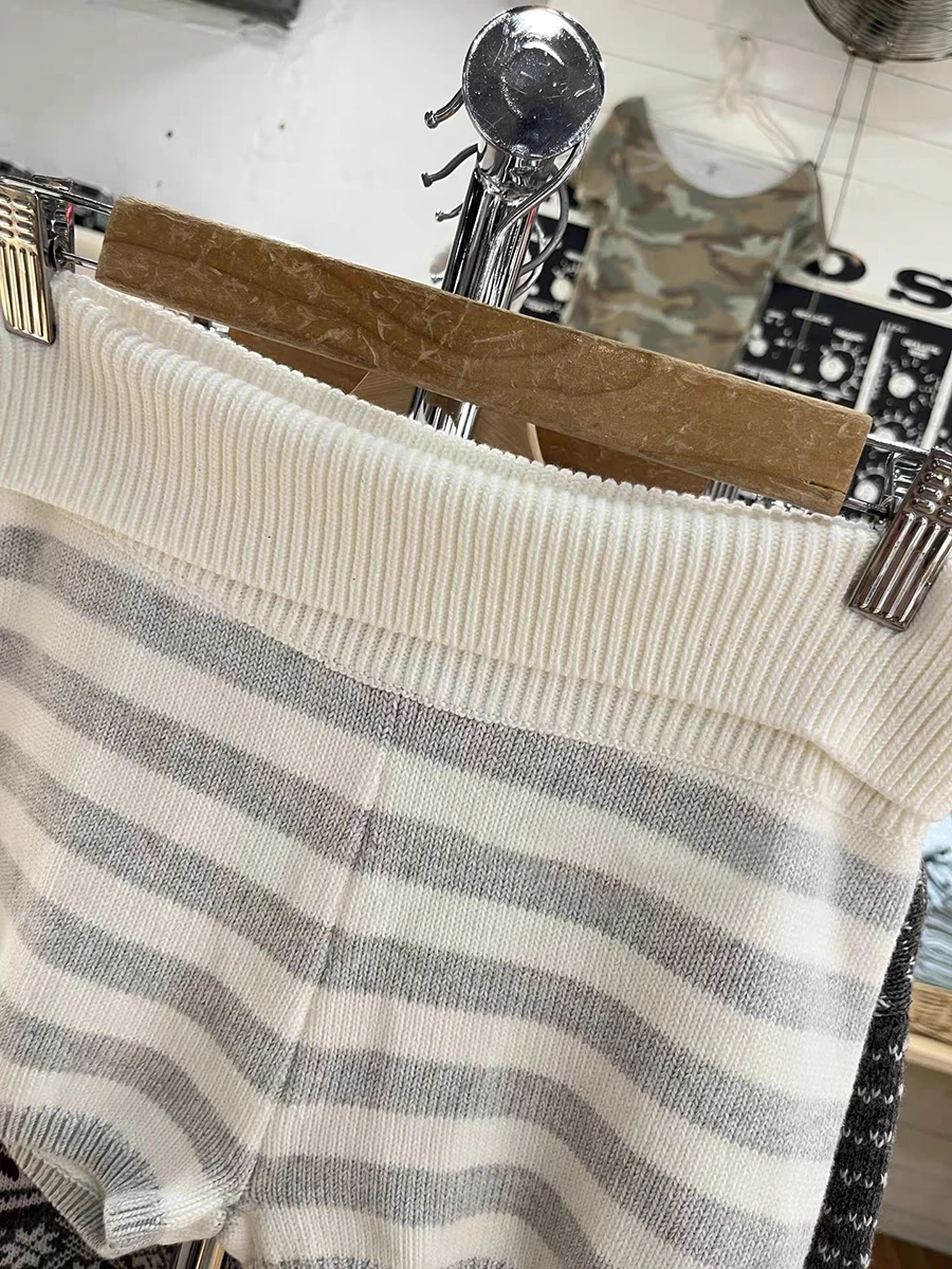 Short en tricot à rayures grises pour femme, taille élastique, pantalon court droit en coton, décontracté, doux, sous-vêtements pour la maison, printemps