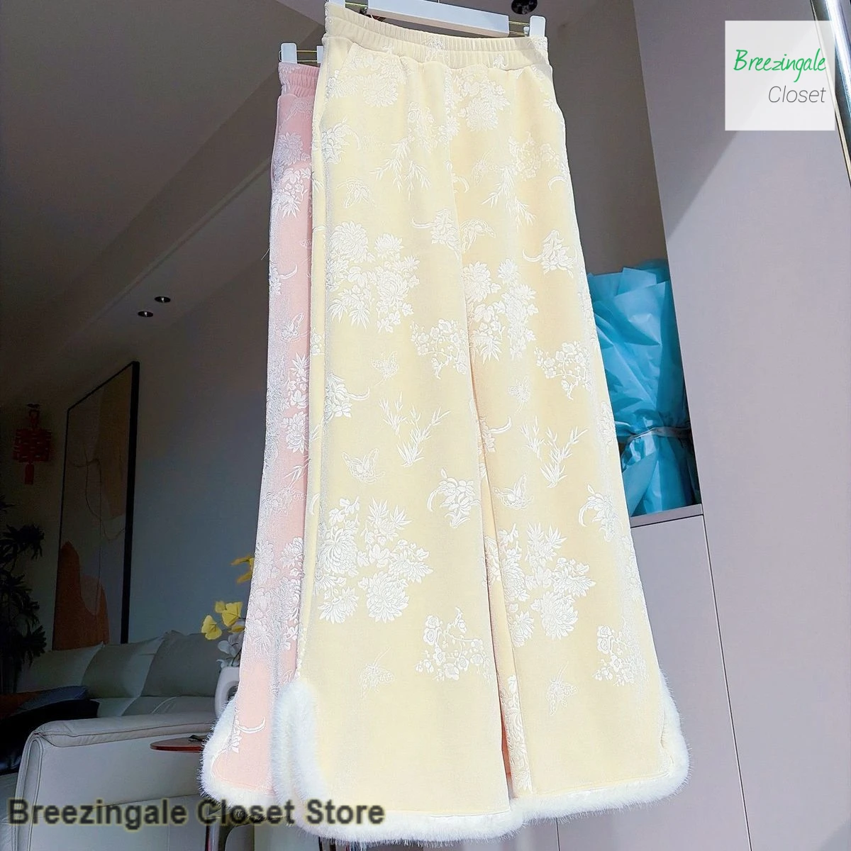 Chinese folk style retro elastic waist straight wide-leg pants women's autumn and winter fashion plus velvet casual mop pants.
