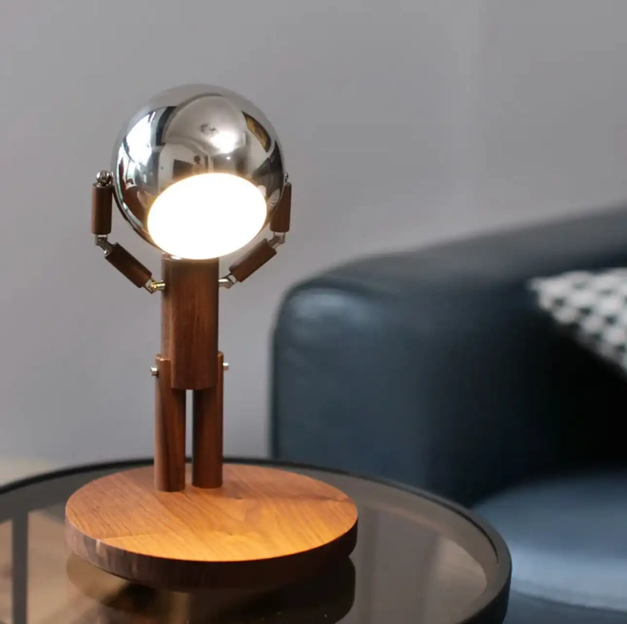 Creative Moon Penalty Station Table Lamp Bedroom Bedside Living Room Ambience Solid Wood Desktop Ornament Rechargeable Light