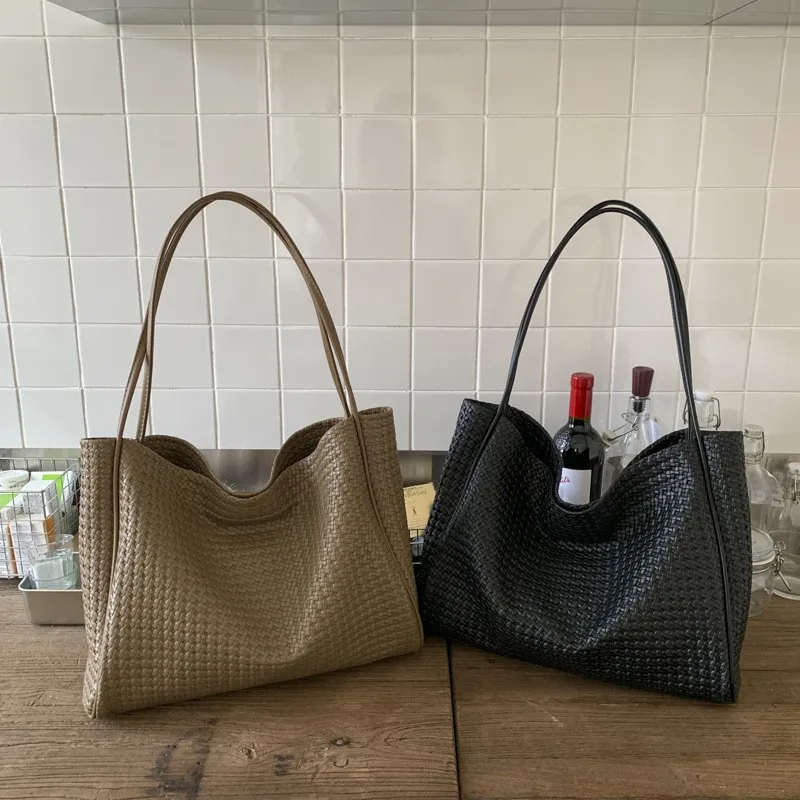おしゃれなレトロ織り模様ハンドバッグ-レディース-大容量-シングルショルダートートバッグ-あらゆるシーンに使えるスタイリッシュなアクセサリー