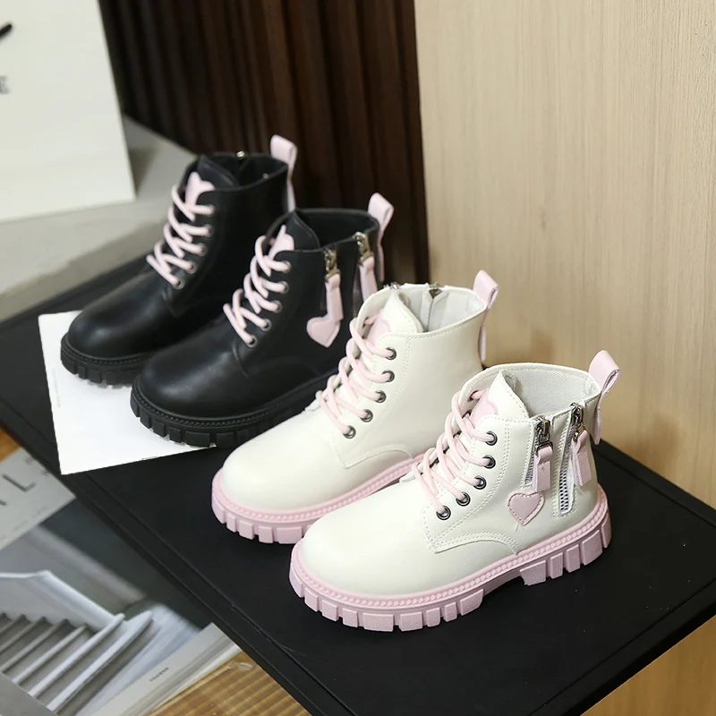 

Girls Leather Boots Double Zipper Childrens Princess Boots Round Toes 2026 Winter Children Ankle Boots Soft Sole Non Slip Trendy
