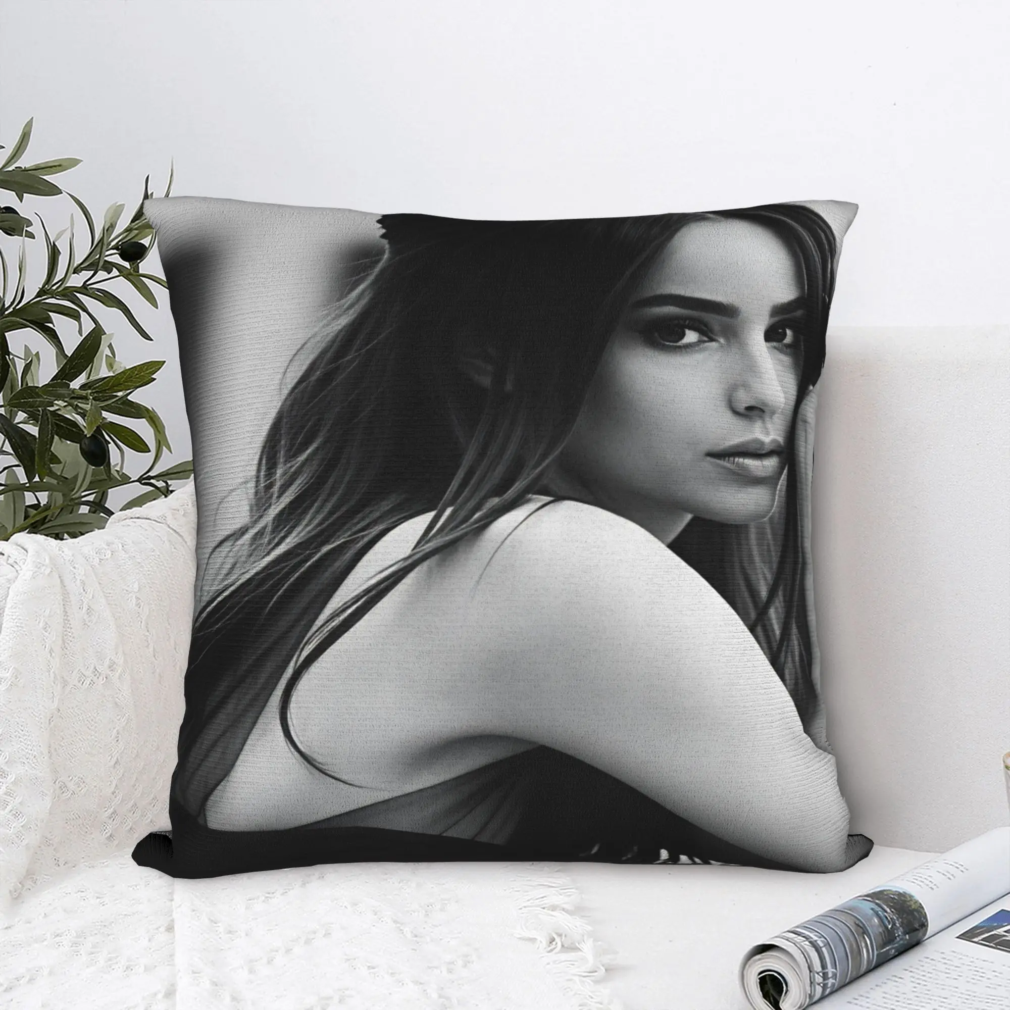 Pillow Cover Actor Sofia Carsons  Kawaii Pillow Case For Office Car Home Decor Pillowcases