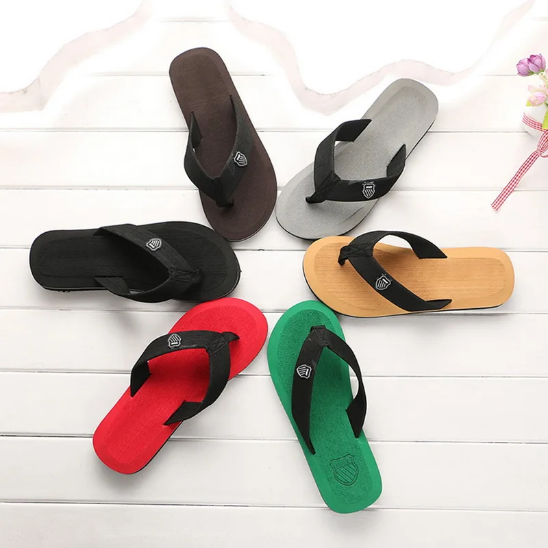 New Fashion Men Beach Shoes Summer Casual Flat Slippers Male Indoor Bathroom Anti-Slip Flip Flops Man Flip-Flops Men Sandals