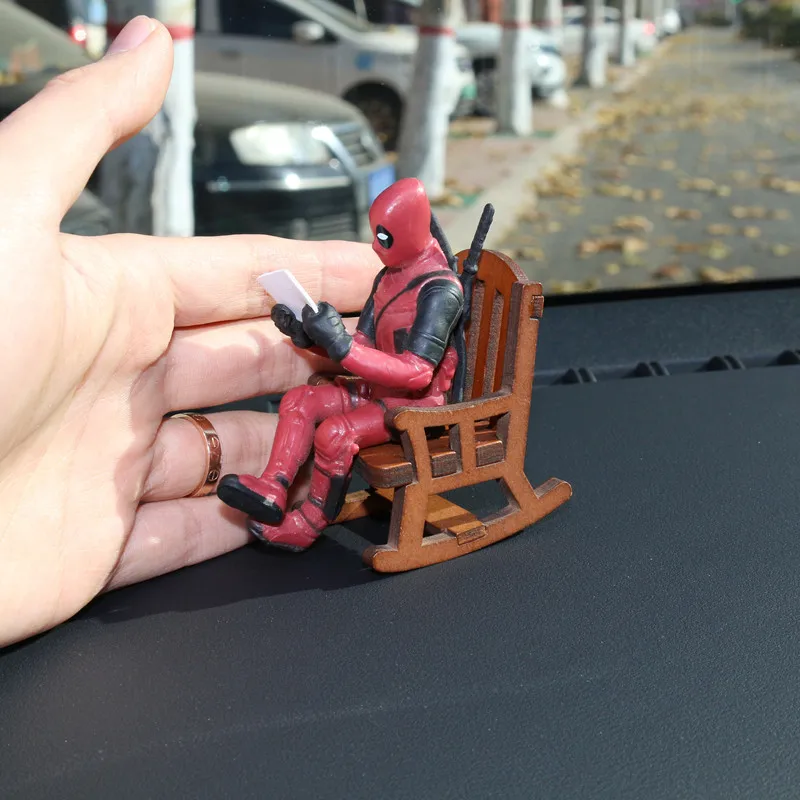 Gorąca Wyprzedaż Marvel Deadpool Figurki Akcji Anime Model Samochodu Kawaii Klasyczne Zabawki Ozdoby do Sypialni Modny Wystrój Domu Prezent dla Dzieci