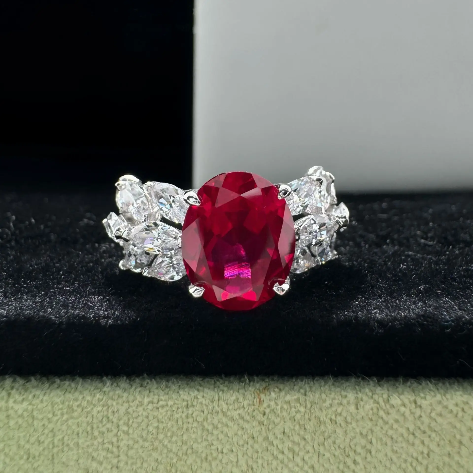 PT950 Platinum Ring Retro Hollow Marquise Wings 3 Carat Oval Ruby High Carbon Diamond Ring Womens Ring