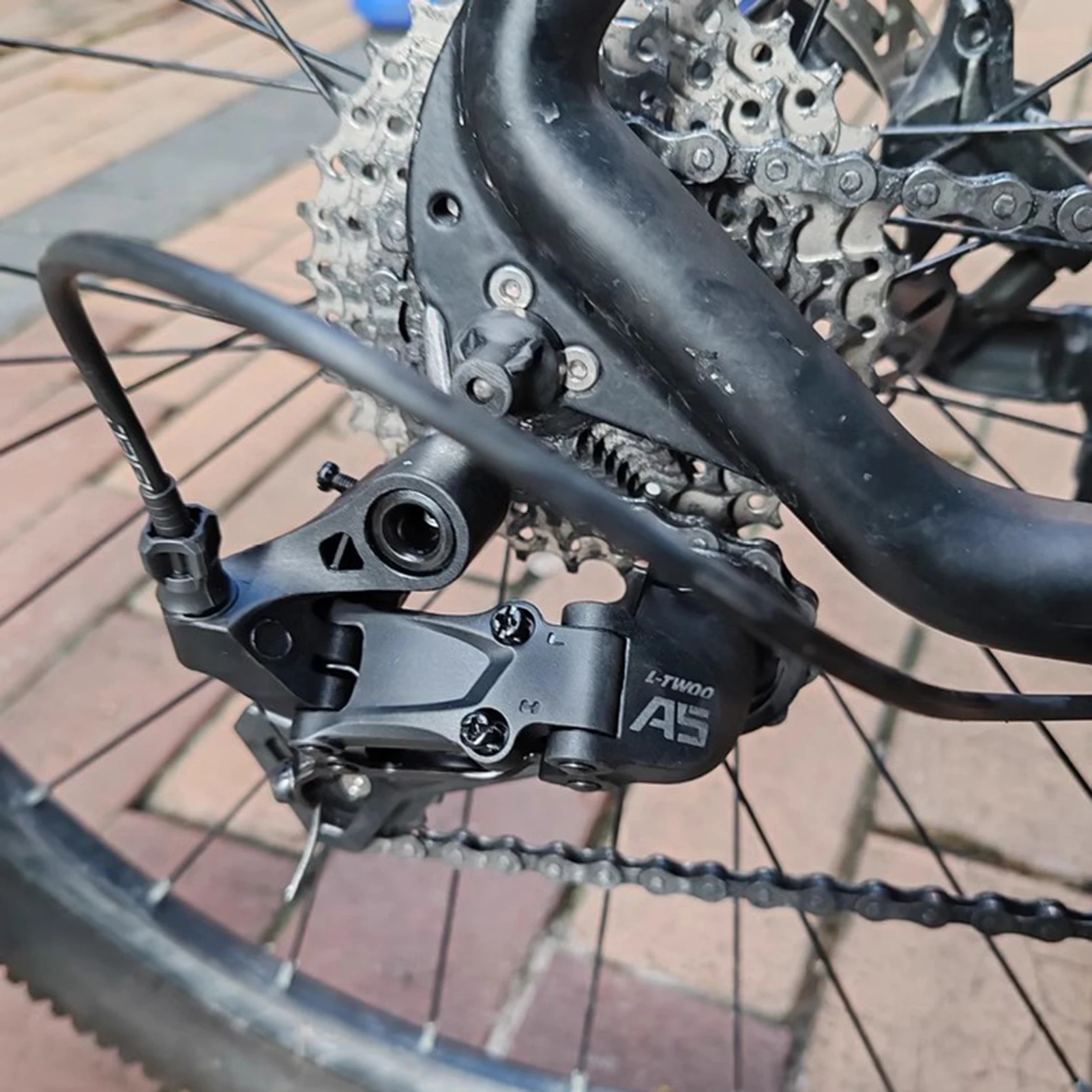 

Универсальный задний переключатель для велосипеда, простая установка, детали для велосипеда, переключатель передач, подходит для горного велосипеда