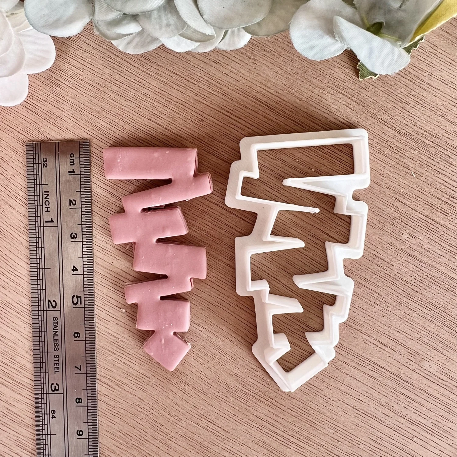 Basic Geometric Style Polymer Clay Cutters Flower Shaped Dangle Clay Embossing Molds for Earrings Jewelry Pendant Making Cutting