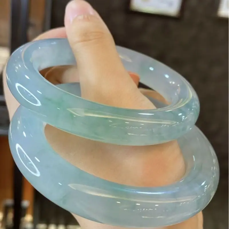 Natural Burmese A-grade ice-type high-quality from an old mine a genuine jade bracelet for women perfect as a