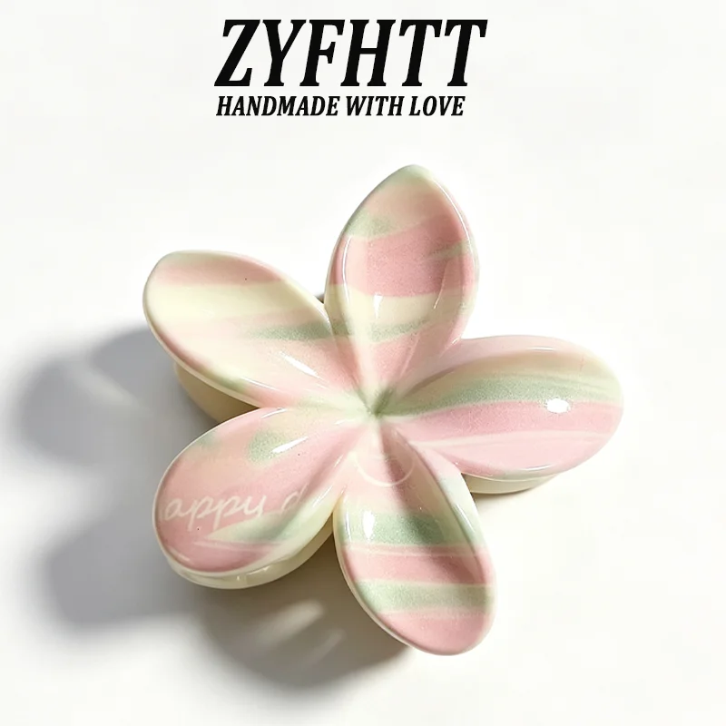 1/6 Stück ZYFHTT Kirschblüten-Karo-Druck Frangipani Haarklammern für Frauen Süße Niedliche Haifischklammer Modische Haarspange Haaraccessoire – Detail 8