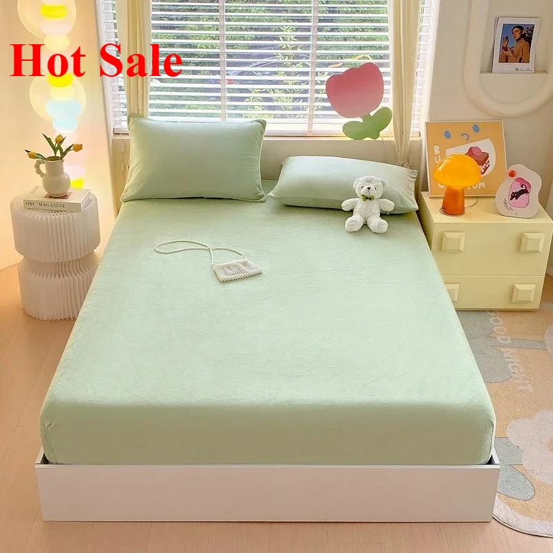 

2025 1Pc New Milk Velvet Fitted Bed Sheets Bedspread Mattress Dust Cover Pure Color Suitable for Bedroom Warm Casual Bed Sheets