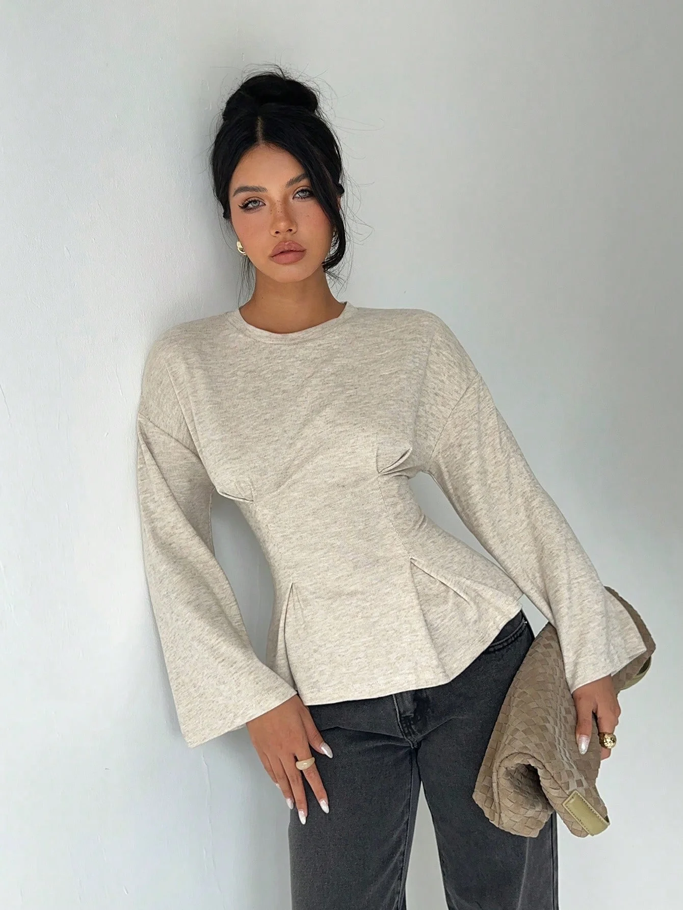 여성용 캐주얼 라운드넥 플리츠 티셔츠, 단색 티셔츠, 일상 출퇴근 및 홈웨어에 적합, 긴 소매 니트