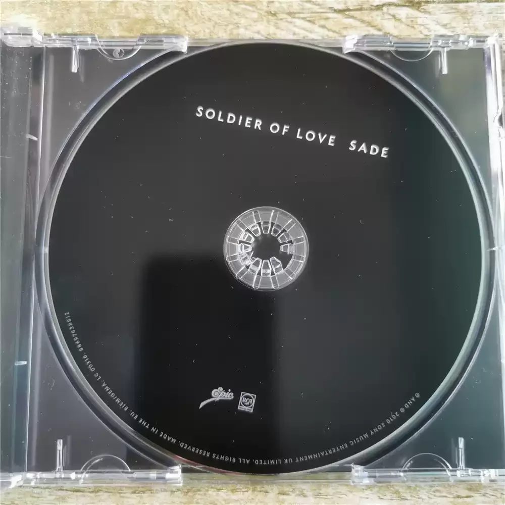 تاريخ إصدار جندي الحب من Sade: 2010 #4