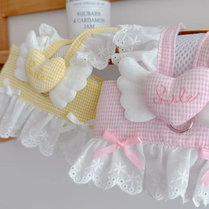 Cute Lace Ruffle Plaid Dog Harnesses Vest 3D Angel Heart Mesh Pet Chest Strap For Small Medium Dog Cat Outdoor Walking Apparel