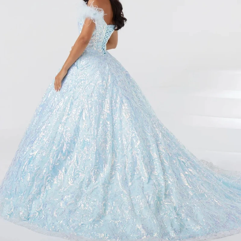 

Women’s Quinceanera Dresses Feather Sequined Off Shoulder Applique Ball Gown Vestidos De 15 Años 16 Birthday Party Fiesta