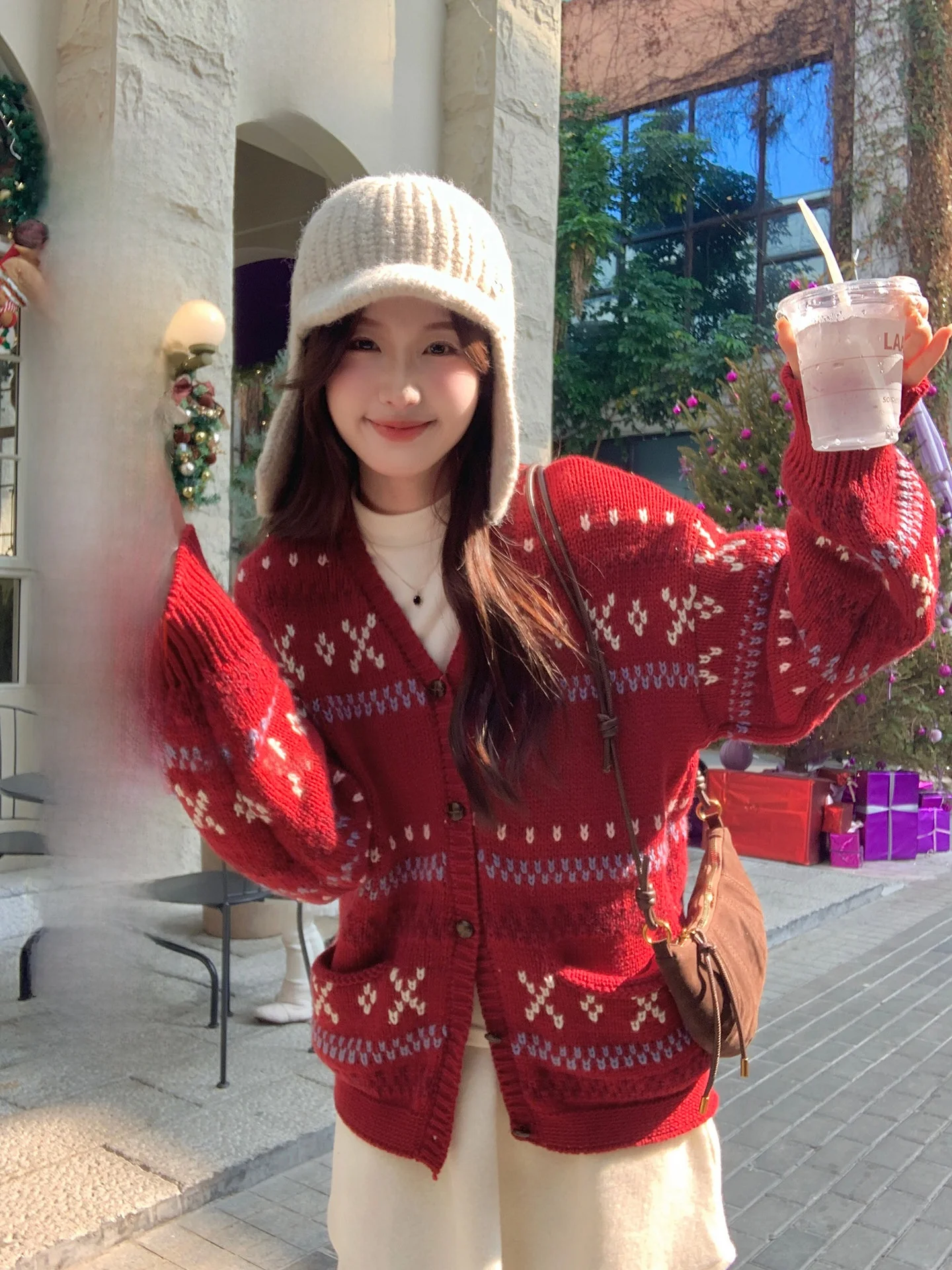 

Red Knitted Sweater Women's Loose Fit Faionable Aosphere Sle V-Ne Long Sve Button up Cardigan Casual Wear