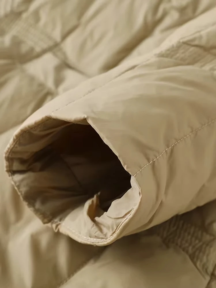 حجم كبير 6xl 7xl أمي X-طويلة خفيفة الوزن للغاية أسفل السترات 2025 الوافدين الجدد شتاء دافئ مكتب سيدة عادية أنثى أسفل السترات