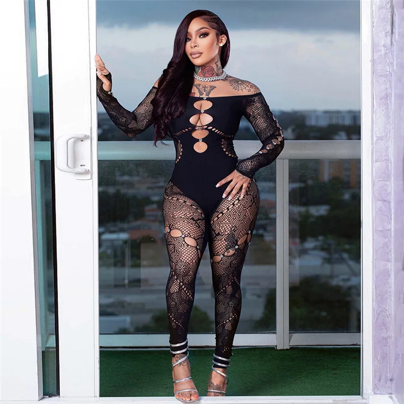 中空ダイヤモンドパッチワークメッシュジャンプスーツ 2025 秋の女性のセクシーなシースルースラッシュネックオフショルダー長袖スキニーオーバーオール