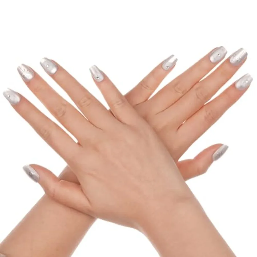 ضغط مربع قصير على الأظافر للاحتفال بعيد الميلاد والشتاء، تصميم عين القطة باللون الأبيض اللامع مع الماس المتلألئ وندفة الثلج أ