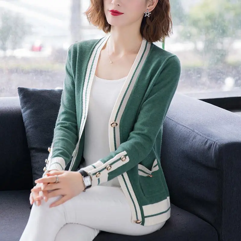 Autumn and Winter Women\'s V-neck Button Patchwork Screw Thread Slim Cardigan Fashion Casual Elegant Commuter Long Sleeve Tops