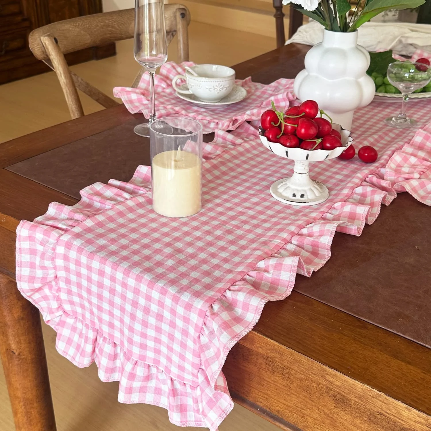 1PC Plaid Ruffled Tablecloth for Modern Farmhouse, Vintage Home Decor Tablecloth, Family Gatherings,Outdoor Camping Table Cover