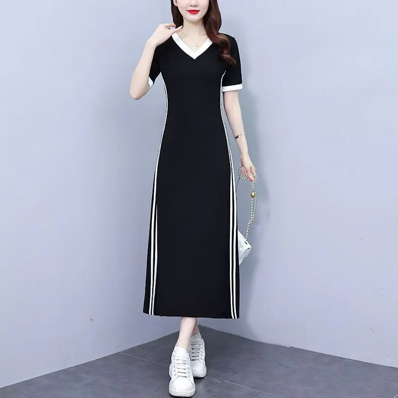 Large Size Stripe Design Leisure Temperament Age Reduction Lower Back V Neck Solid Color Sports Commute Women's A-line Dress