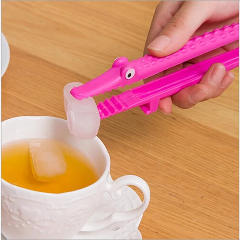 Multi-purpose Plastic Food Folder for Buffet Bread Cake Tongs Kitchen Bakery Tools Crocodile Clip Baking Accessories