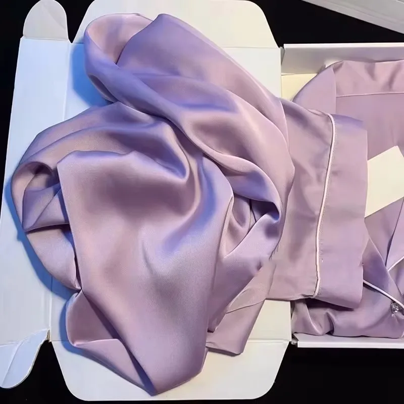 Pijama de seda de hielo de lujo para mujer, ropa de dormir ligera de alta calidad, estilo primavera y otoño, conjunto de manga larga para el hogar