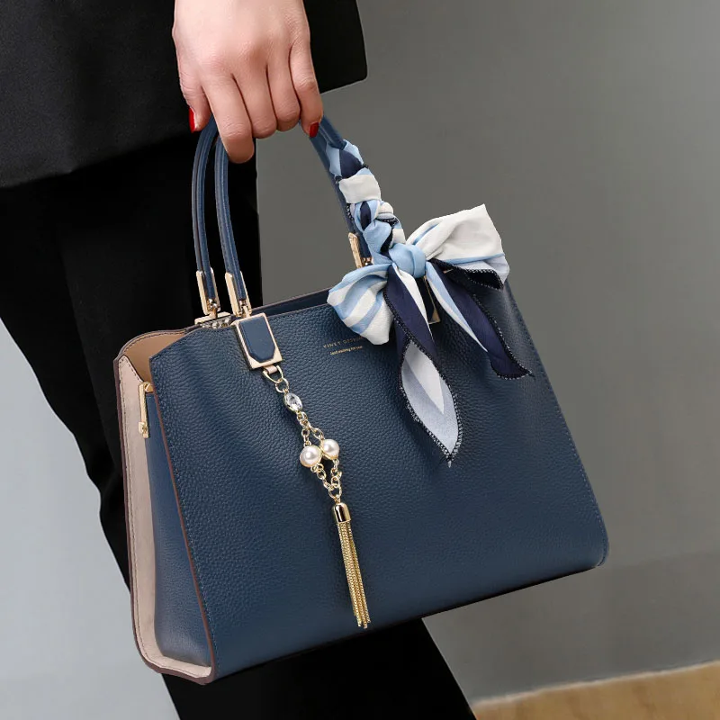 

Classic Leather Handbag: Striped Scarf & Gold - Pearl Tassel