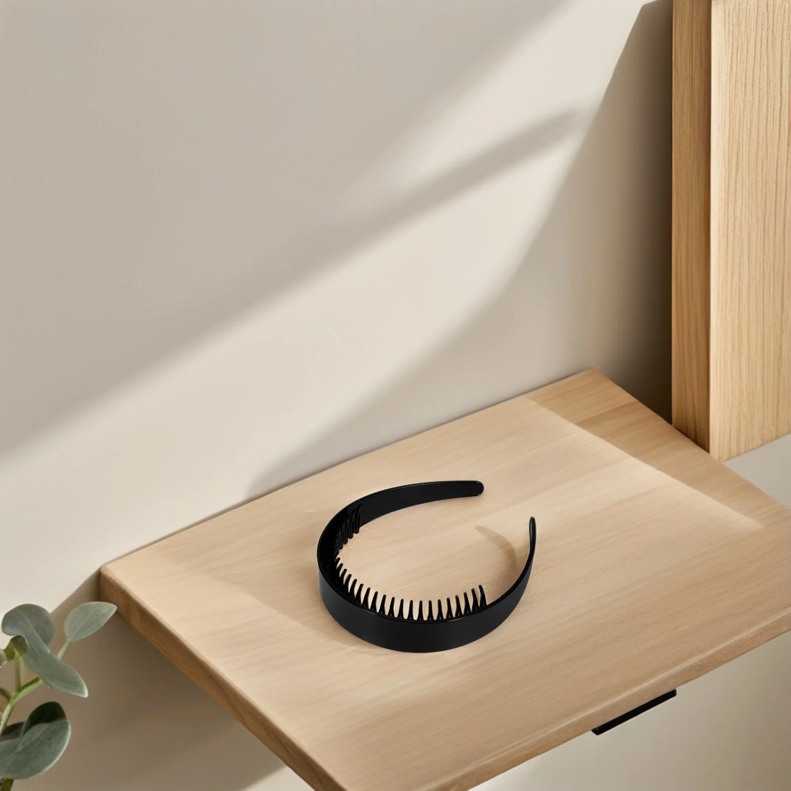 

French Wide Tooth Headband for Women Comfortable Large Black Hair Band Fashionable Hair Accessory Ideal for Casual Formal