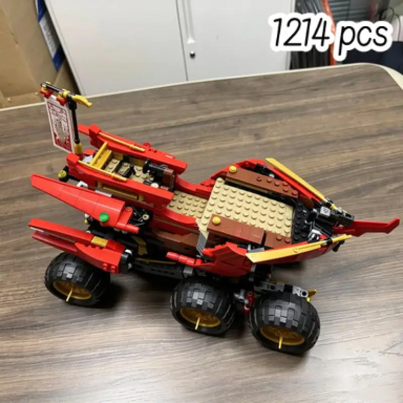 Retro Mechanical Honor Chariot Building Blocks 1214pcs, Exquisite Structural Assembly Model For Indoor Home Display