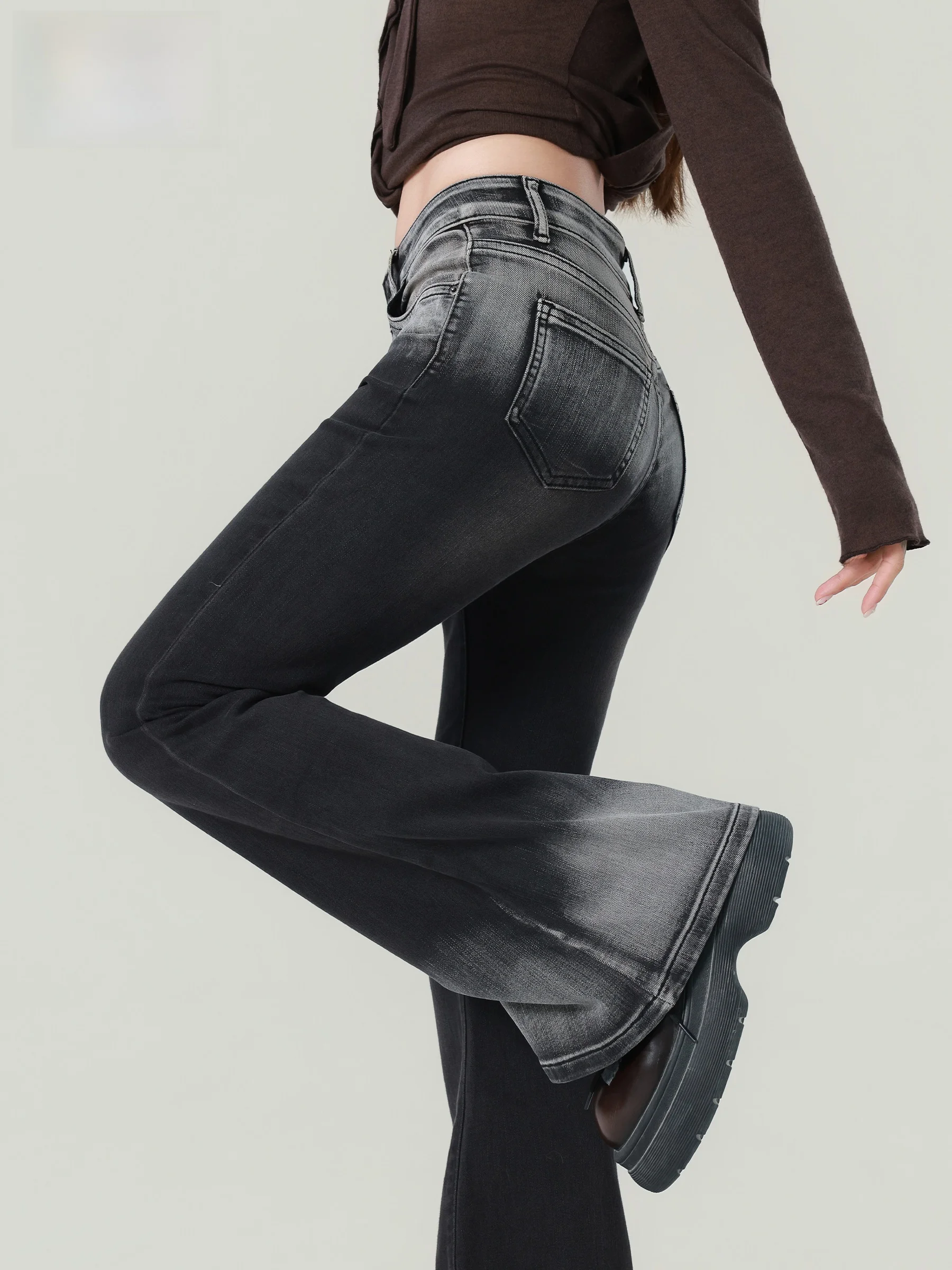 

Ретро джинсы-клеш с градиентным эффектом и высокой талией для женщин, новинка ранней осени, облегающий крой, расклешенные брюки в повседневном стиле