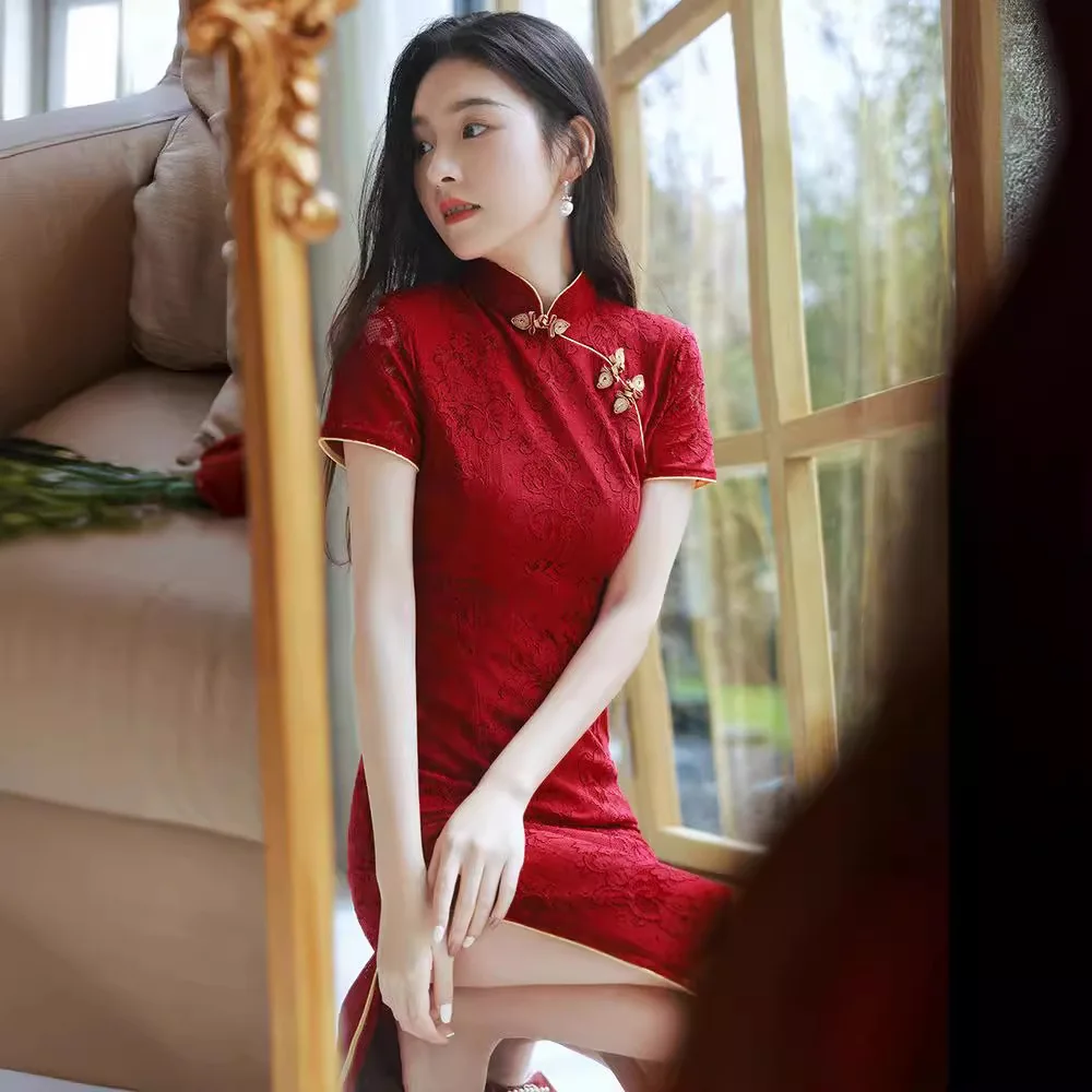 

Red Bride Toasting Qipao Dress Summer Engagement Wedding Cheongsam for Women Elegant High End Long Lace Diagonal Front CH-102
