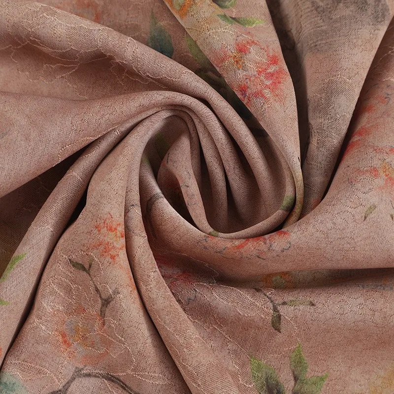 

Традиционная китайская жаккардовая ткань с узором горных павильонов и террас, цветочный принт, мягкая подкладка для ханьфу.