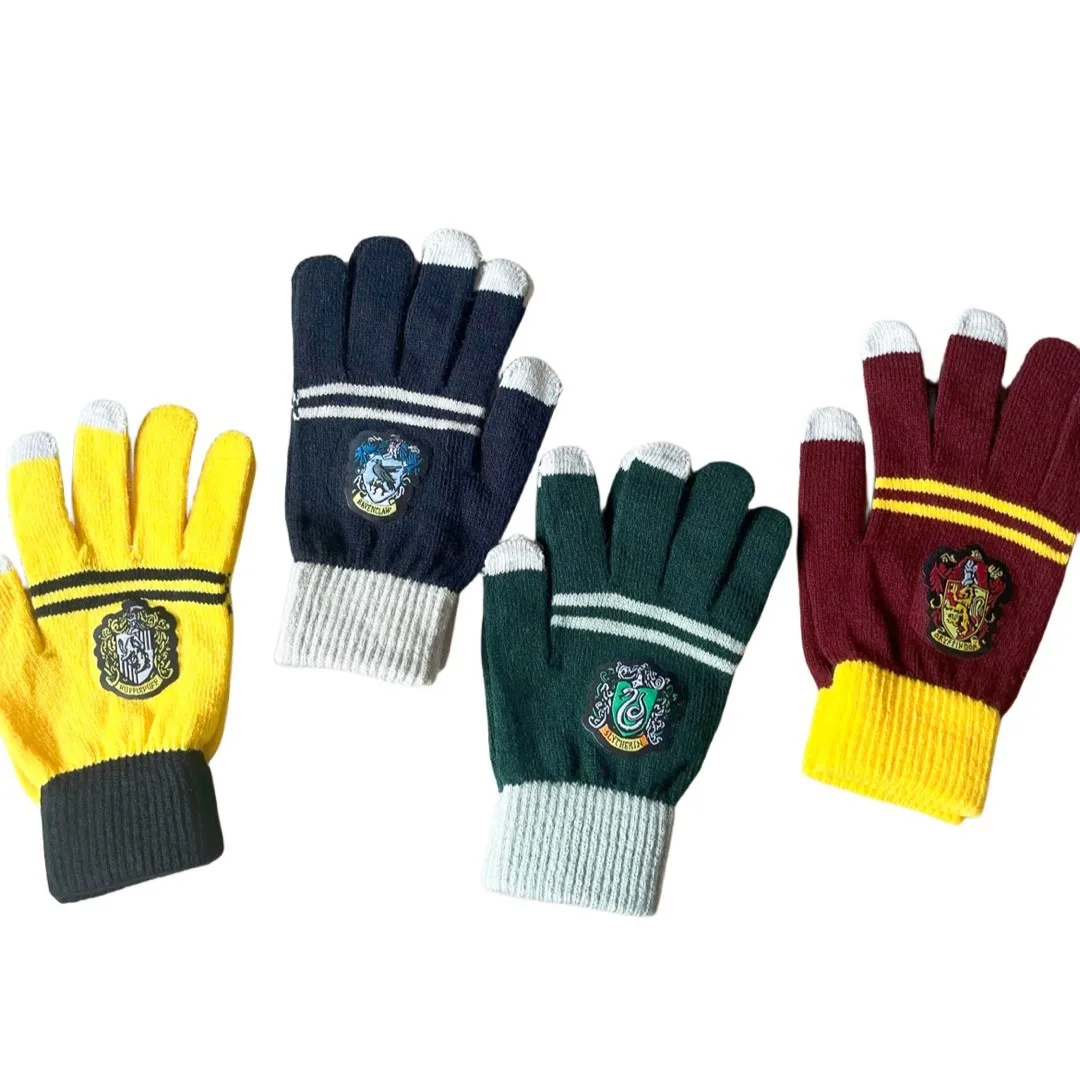 Harry Potter Warm Glove Hogwarts Movie Peripheral Gryffindor Hufflepuff Slytherin Badge Cosplay Props Children\'s Toys Gifts