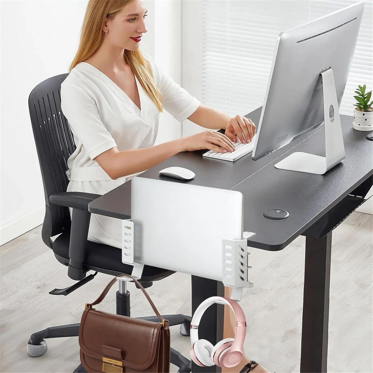 

Практичная настольная вертикальная подставка для ноутбука, настольное крепление для ноутбука без дрели, подвесной держатель для ноутбука для стола, зажим на столе, белый цвет