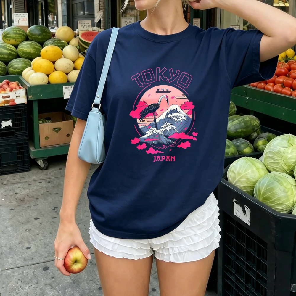Tokyo Japan Mount Fuji Red-Crowned Crane Retro Vintage Graphic T-Shirt Japanese Mountain Crane Landscape Streetwear Casual Tees