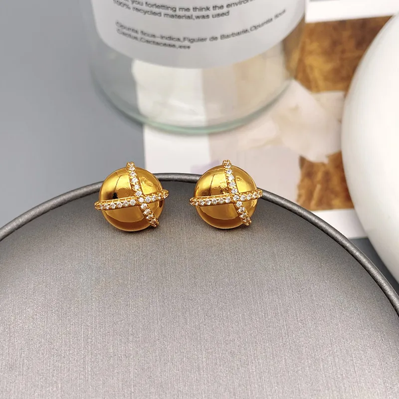 Korean 2023 New Fashion Retro Simplicity Hemispheres Inlaid Zircon Stud Earrings For Women Small Plating 18k Gold Jewelry