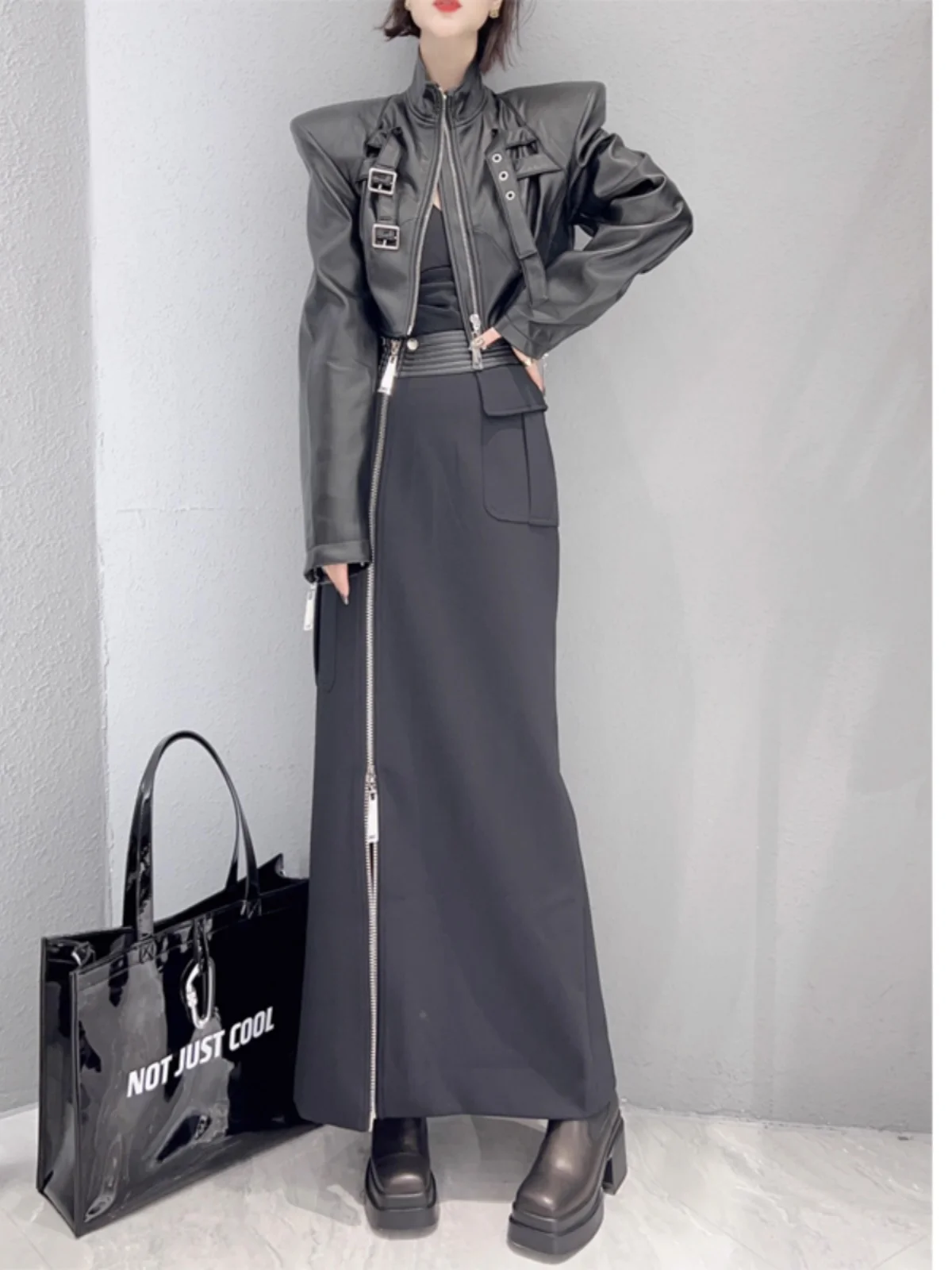 Spring 2026 Korean Sle Heavy Work ort Loose Leather Jaet Women's Faionable Suit Collar PU Leather Zipper ket Jaet