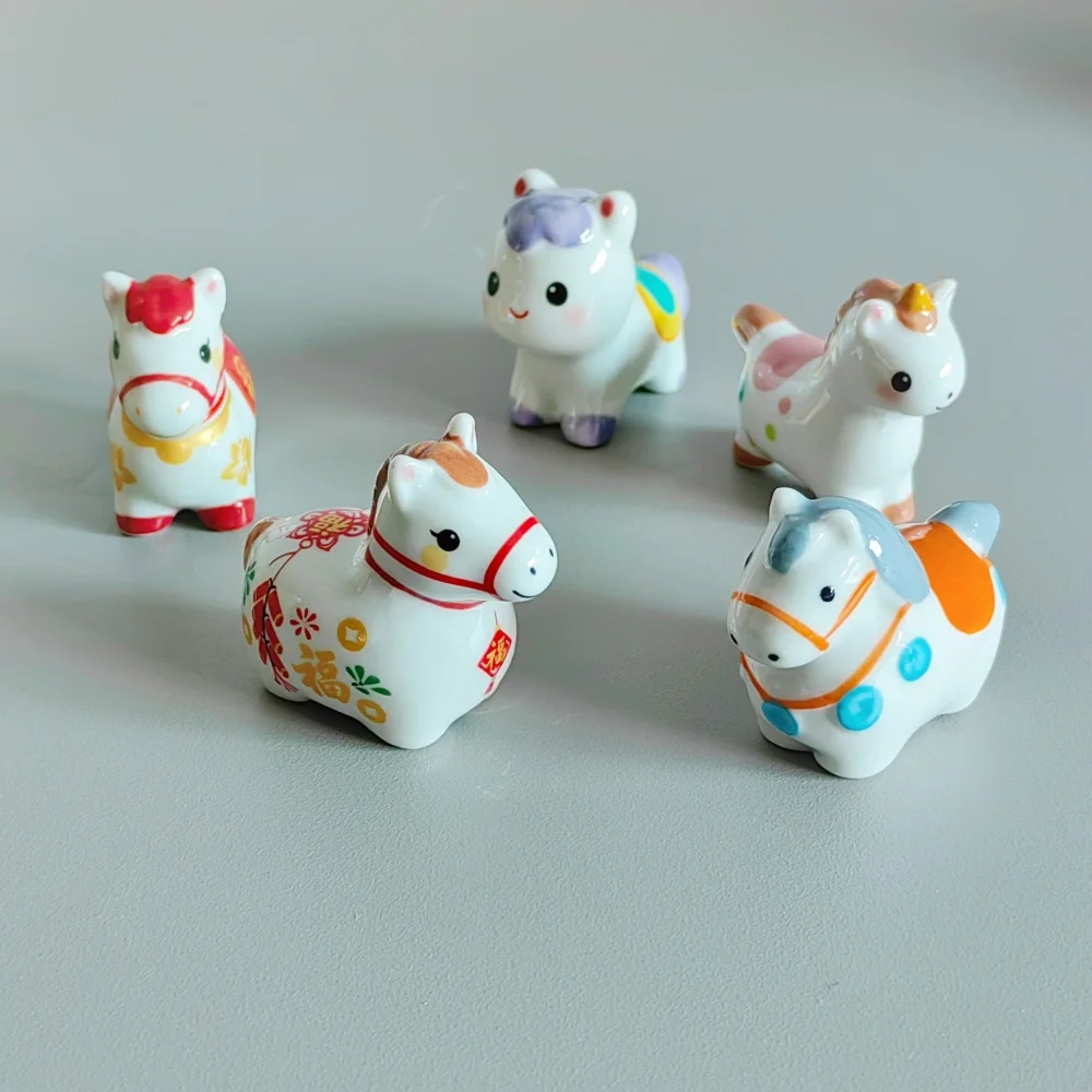 1pc Vintage Cute Ceramic Lucky Horse Animal Gift Decoration Craft Miniature Figure Tiny for Bonsai Fairy Garden Home Decor