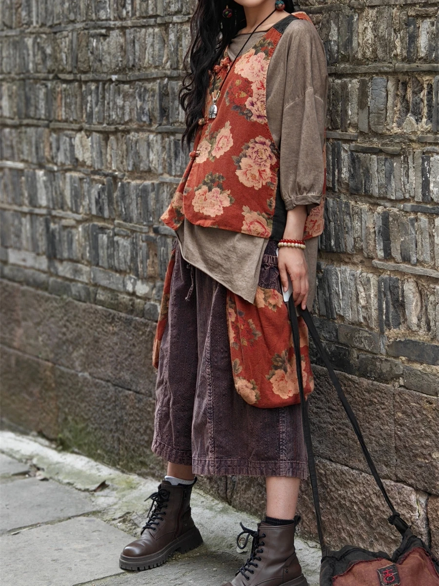 Fragmented Chinese Style Buckle Sleeveless Vest Women 2024 Spring Summer New Loose Vintage Coat LX1479