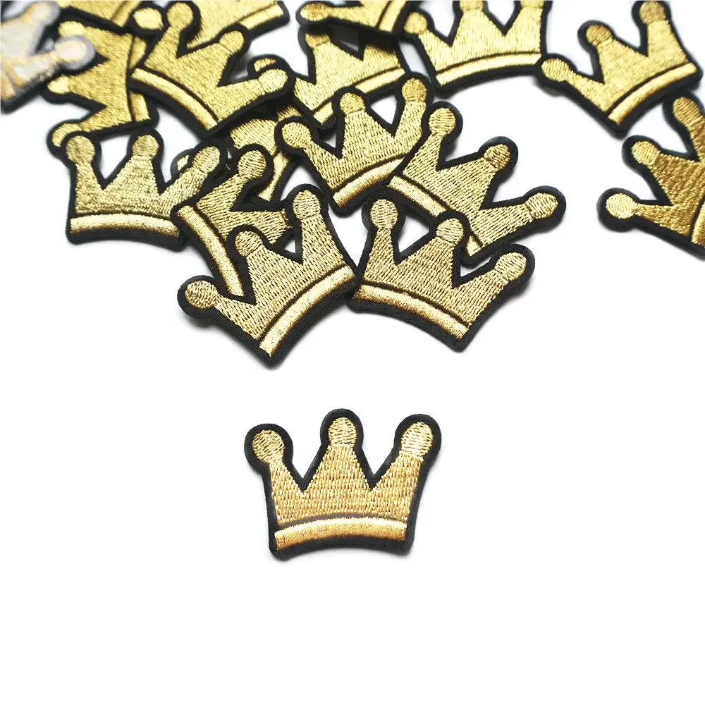 10PCS Gold Crown Cartoon Embroidered Patches Sew Iron On Badges King For Dress Bag Jeans T Shirt DIY Appliques Craft Decoration